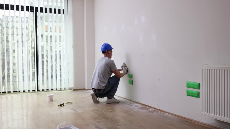 Asbestos and Lead Testing During Mold Inspection in Bithlo, FL